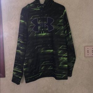 Men’s under armor sweatshirt